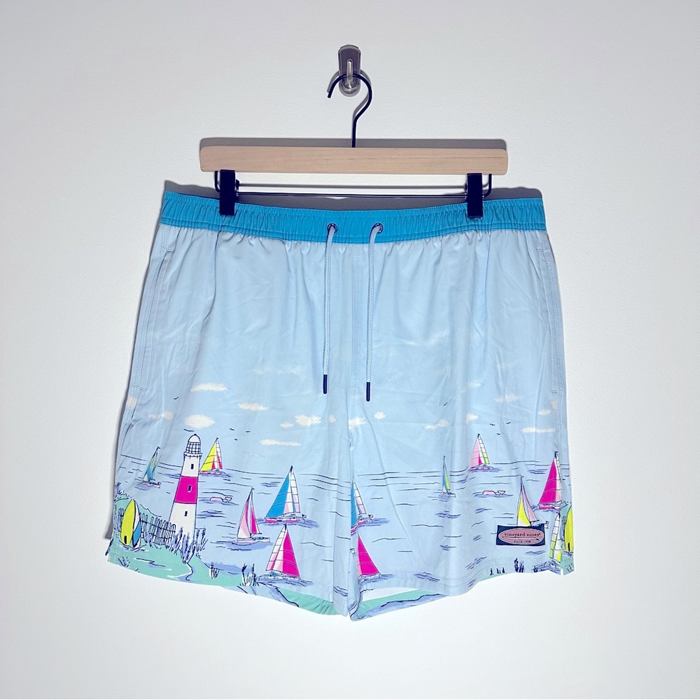 Vineyard Vines Scenic Swim Trunks NWT